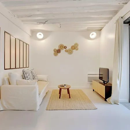 Elegant -2br-4p- Le Marais Parijs
