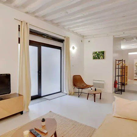 Elegant -2br-4p- Le Marais * Paris